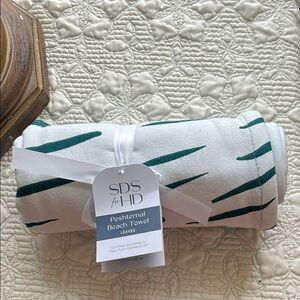 SDS for HD White and Green Peshtemal Beach Towel
